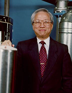 Dr. Michael Hsu